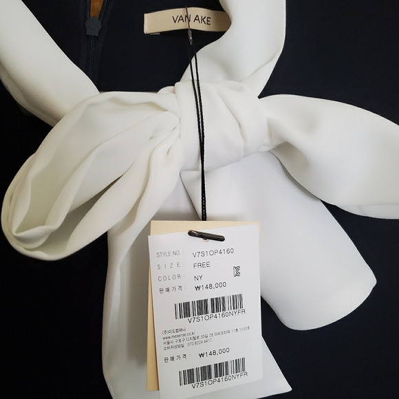 NWT Korean Black Dress With Tie Neck - Picture 4 of 5